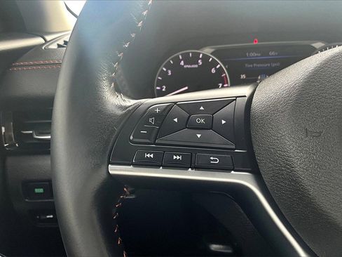 Used 2023 Nissan Sentra SR w/ Midnight Edition Package image 18