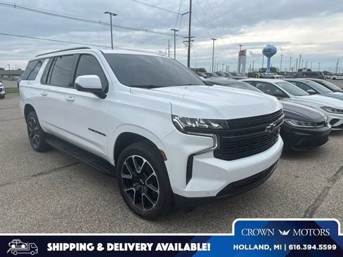 Used 2023 Chevrolet Suburban RST w/ Luxury Package AWD/4WD image 1