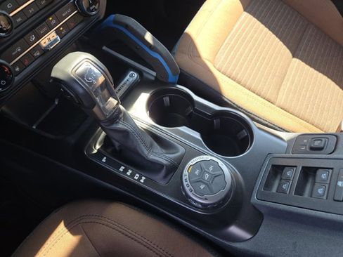 Certified 2022 Ford Bronco Outer Banks image 18