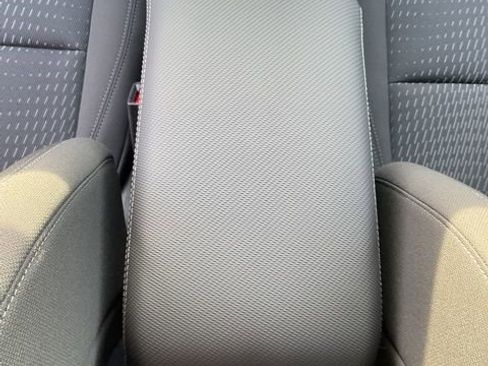 New 2026 Chevrolet Equinox LT image 19