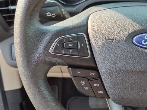 Used 2018 Ford Escape SE AWD/4WD image 18
