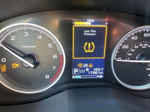 Used 2024 Subaru Forester Limited image 10