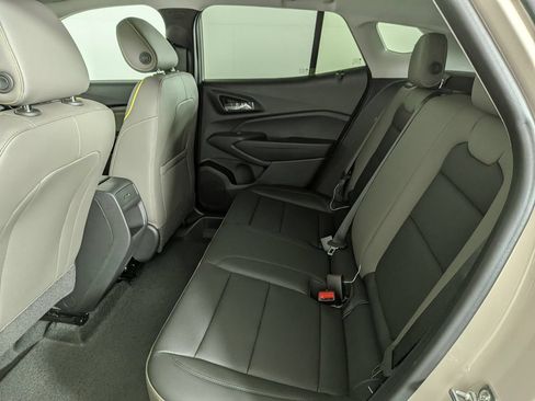 Used 2026 Chevrolet Trax ACTIV w/ Driver Confidence Package FWD image 28