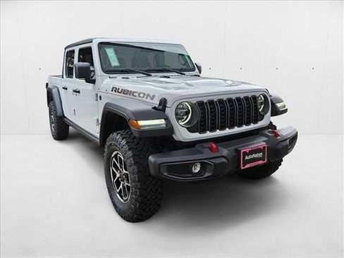 New 2025 Jeep Gladiator Rubicon w/ Safety Group image 7