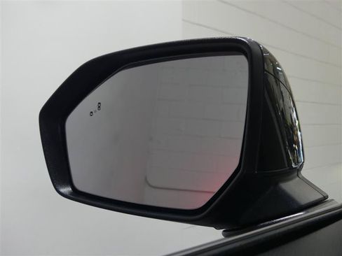Used 2020 Hyundai Palisade SEL w/ Premium Package FWD image 14