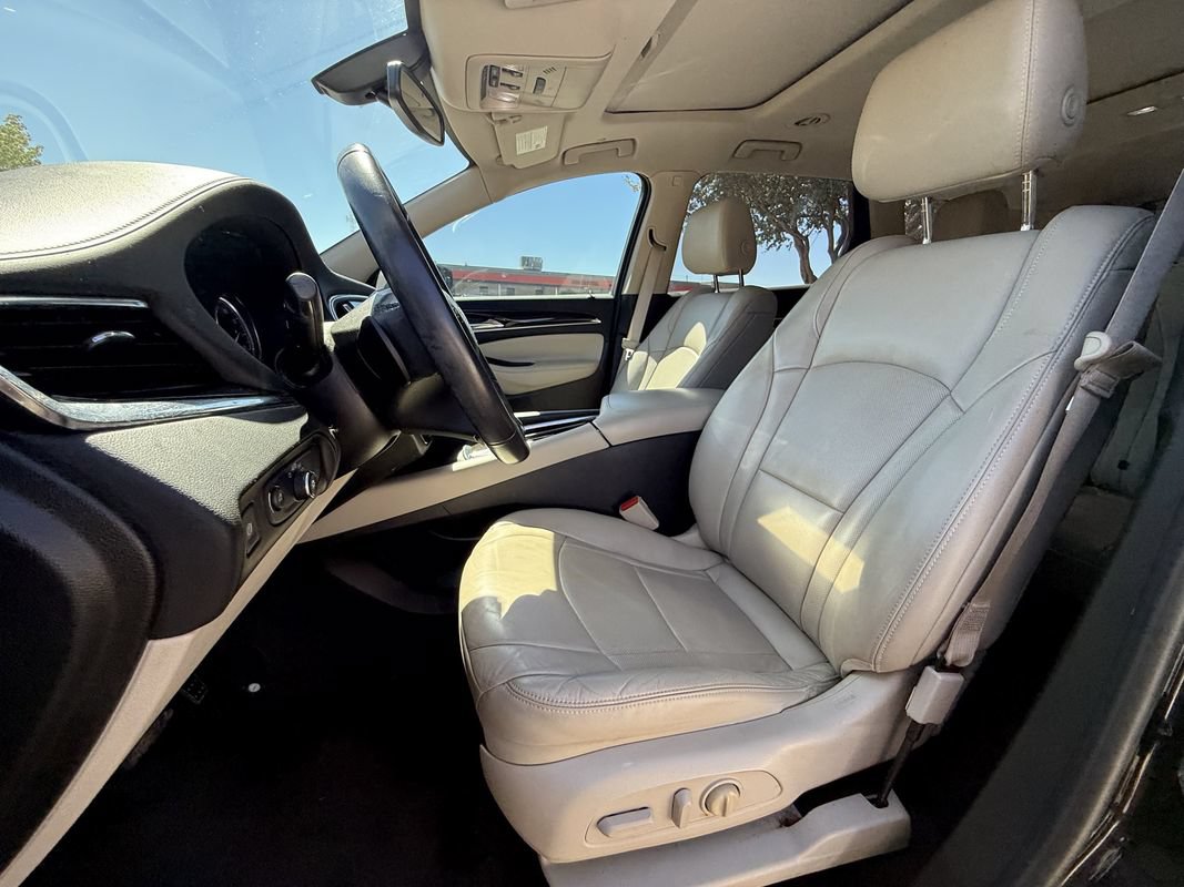 Used 2019 Buick Enclave Essence FWD image 7