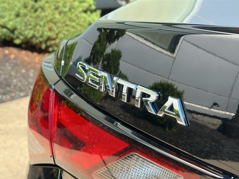 Certified 2024 Nissan Sentra SV w/ All-Weather Package FWD image 9