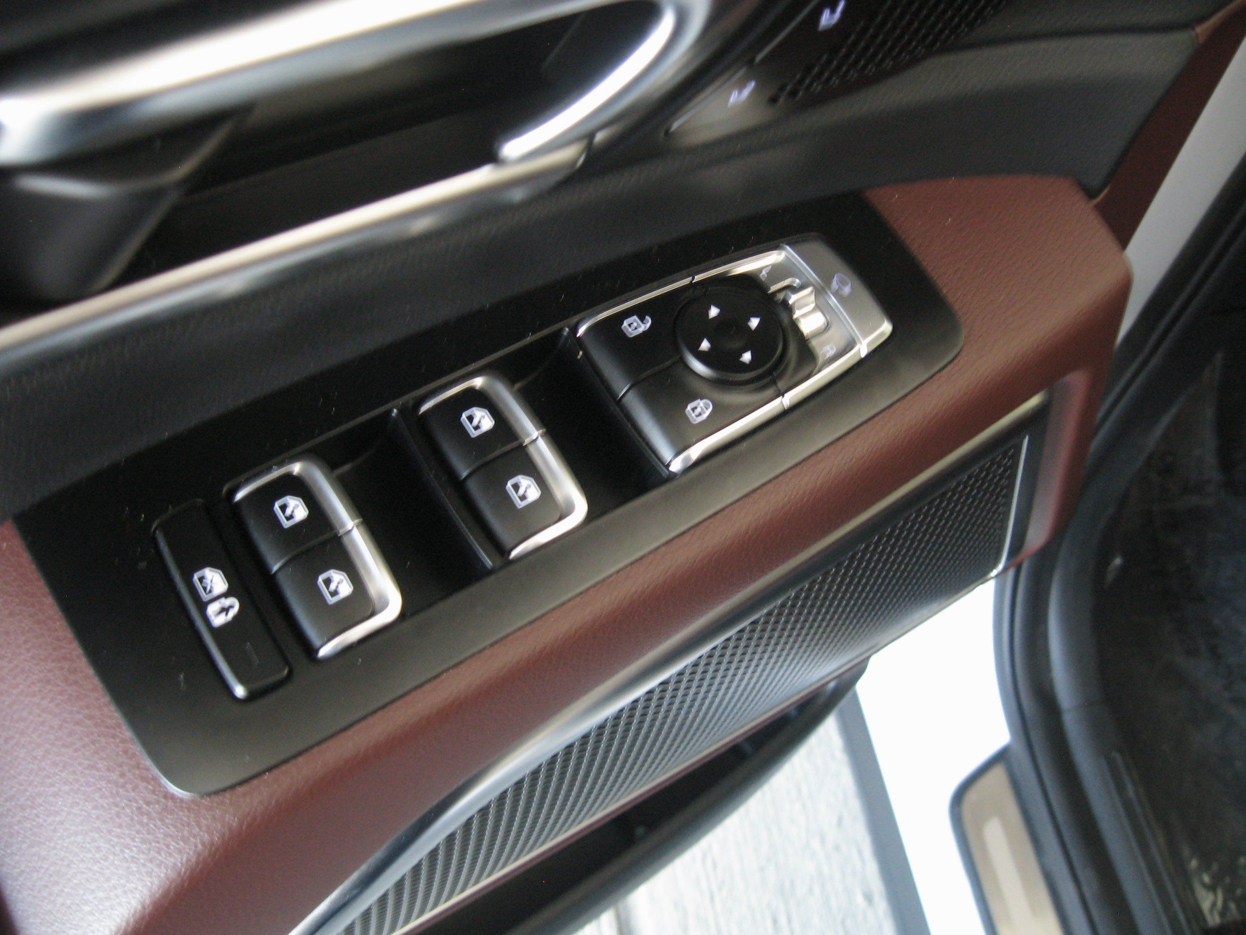 Certified 2024 Kia Telluride SX Prestige AWD/4WD image 11