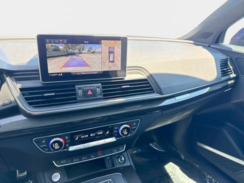 Used 2020 Audi SQ5 Prestige w/ Prestige Package AWD/4WD image 25