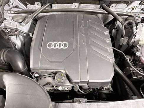 Used 2023 Audi Q5 2.0T Prestige w/ Prestige Package AWD/4WD image 24
