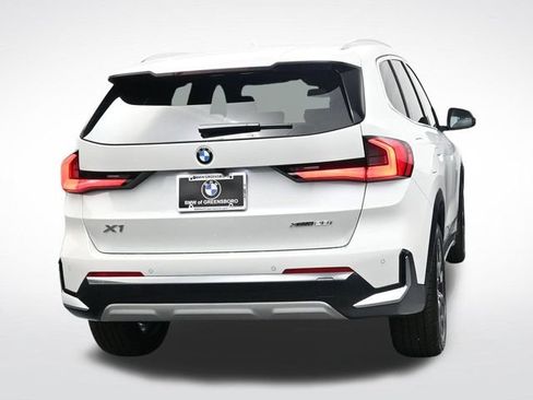 New 2026 BMW X1 xDrive28i w/ Technology Package AWD/4WD image 4