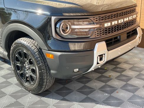 Used 2025 Ford Bronco Sport Badlands image 13