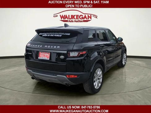Used 2017 Land Rover Range Rover Evoque SE AWD/4WD image 5