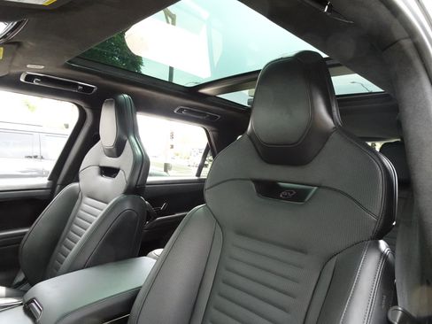 Used 2024 Land Rover Range Rover Sport AWD/4WD image 12