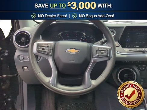 Used 2022 Chevrolet Blazer LT FWD image 18