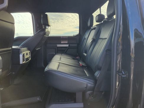 Used 2022 Ford F350 Lariat image 33