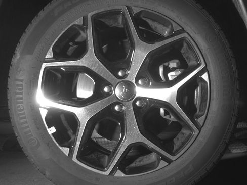 Used 2025 Jeep Compass Limited image 13