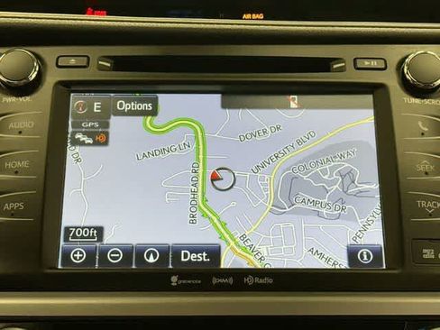Used 2019 Toyota Highlander XLE w/ Carpet Mat Package (TMS) AWD/4WD image 13