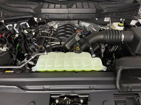 New 2026 Ford F150 XLT w/ Equipment Group 302A MID image 9