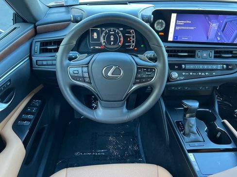 Certified 2024 Lexus ES 350 w/ Premium Package FWD image 15