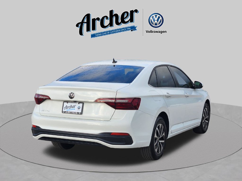 Certified 2023 Volkswagen Jetta S FWD image 5