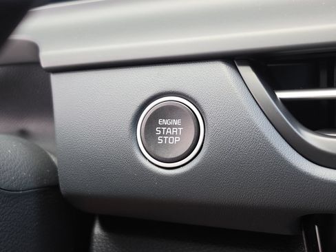 New 2026 Kia Seltos EX FWD image 26