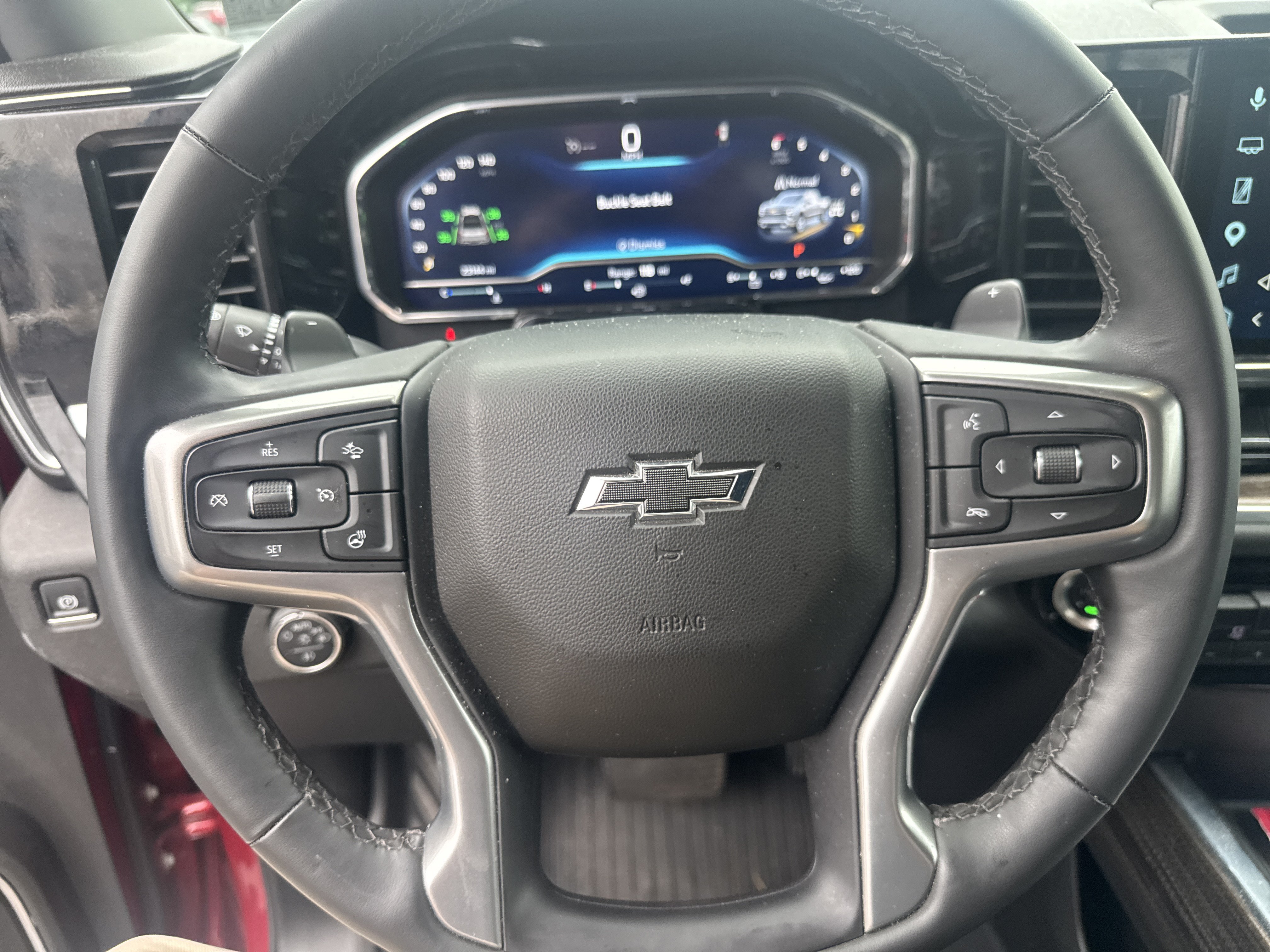 Used 2025 Chevrolet Silverado 1500 RST AWD/4WD image 17