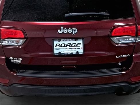 Used 2021 Jeep Grand Cherokee Laredo X image 11