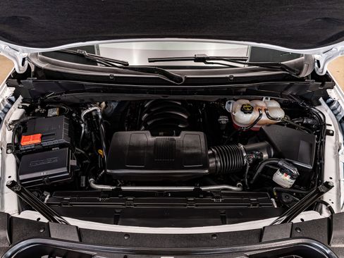 Used 2025 Cadillac Escalade ESV Sport Platinum w/ LPO, Floor Liner Package image 30