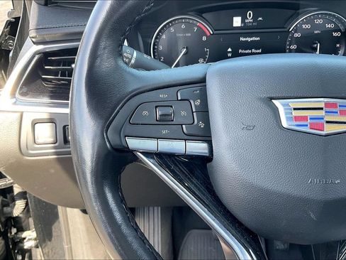 Used 2023 Cadillac XT6 Premium Luxury AWD/4WD image 17