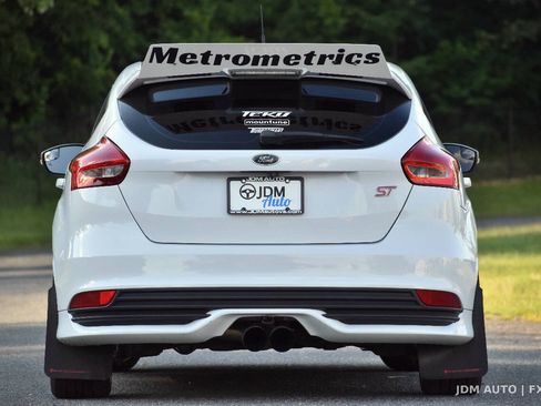 Used 2015 Ford Focus ST w/ Equipment Group 402A FWD image 6