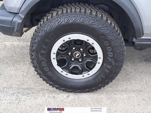 Certified 2024 Ford Bronco Badlands image 5