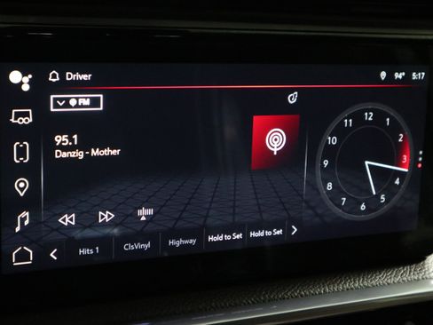 Used 2022 GMC Sierra 1500 Denali w/ Technology Package AWD/4WD image 23