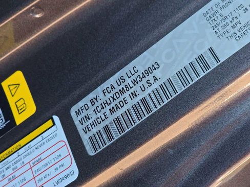 Used 2020 Jeep Wrangler Unlimited Sport S image 25