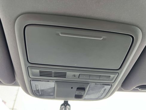 Used 2018 Honda Ridgeline Sport image 28