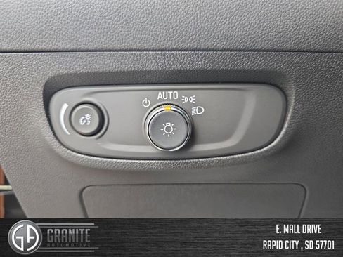 New 2026 Buick Encore GX Avenir w/ Avenir Convenience Package AWD/4WD image 31