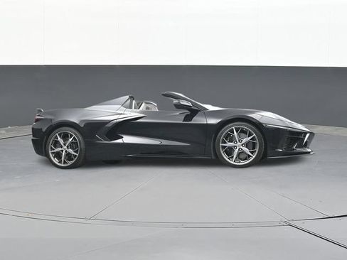 Used 2021 Chevrolet Corvette Stingray Premium Conv w/ Z51 Performance Package RWD image 48