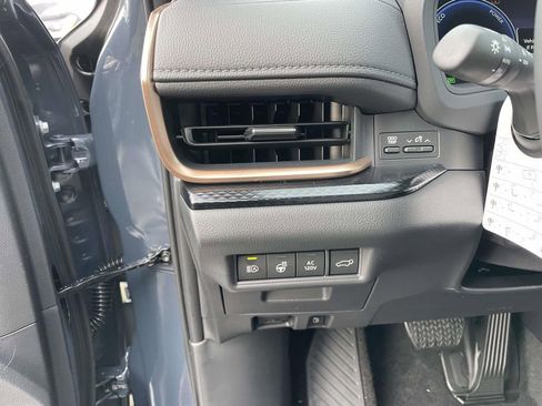 New 2026 Toyota Grand Highlander AWD Hybrid image 33