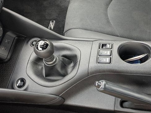 Used 2025 Nissan Z Performance w/ Floor Mat Package RWD image 19