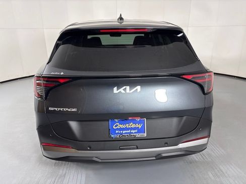 New 2026 Kia Sportage EX FWD image 7