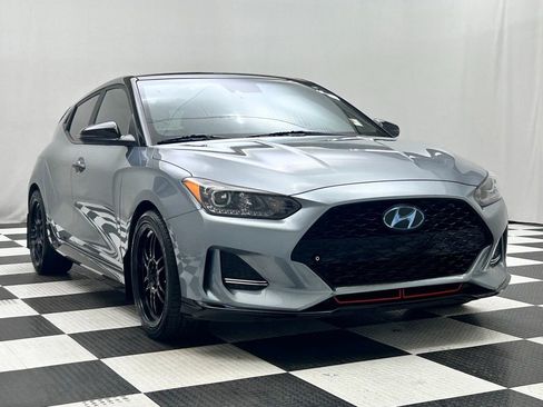 Used 2020 Hyundai Veloster Turbo Ultimate image 2