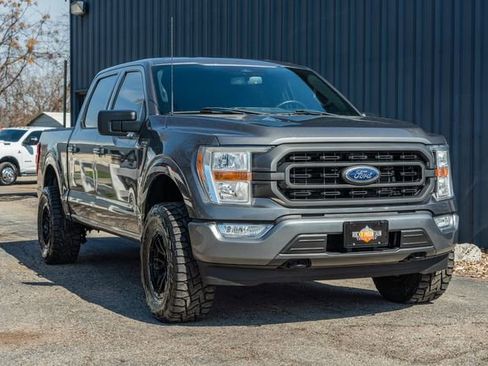 Used 2022 Ford F150 XLT w/ Equipment Group 301A Mid image 8