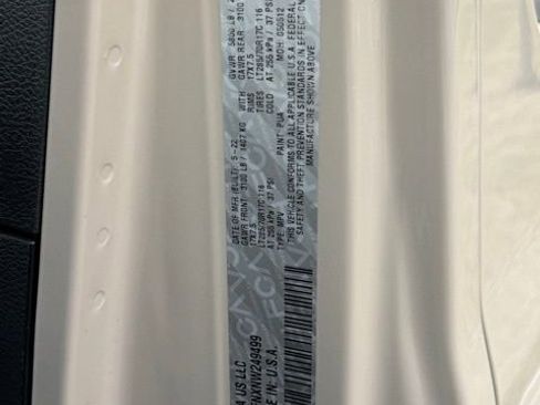 Used 2022 Jeep Wrangler Unlimited Rubicon w/ Cold Weather Group image 33