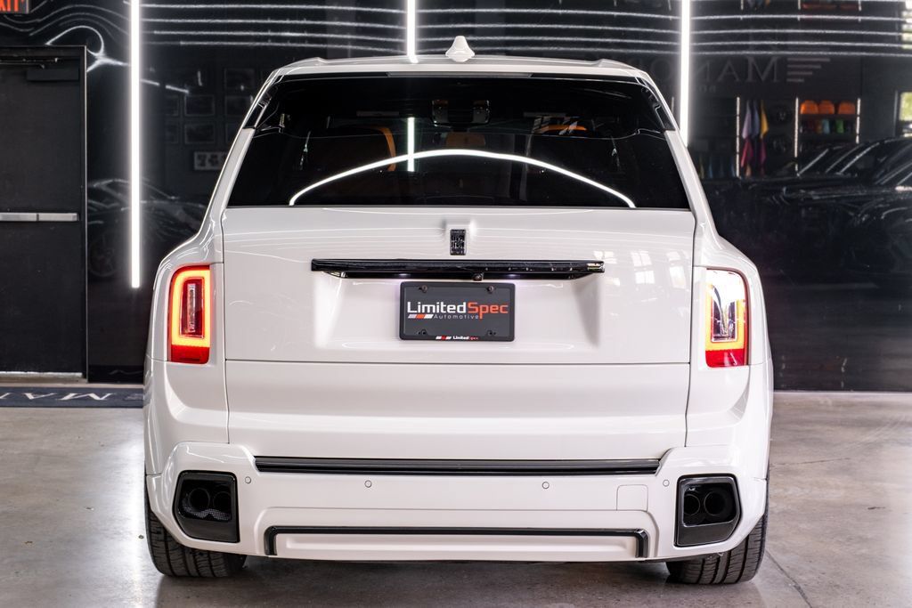 Used 2021 Rolls-Royce Cullinan AWD/4WD image 27