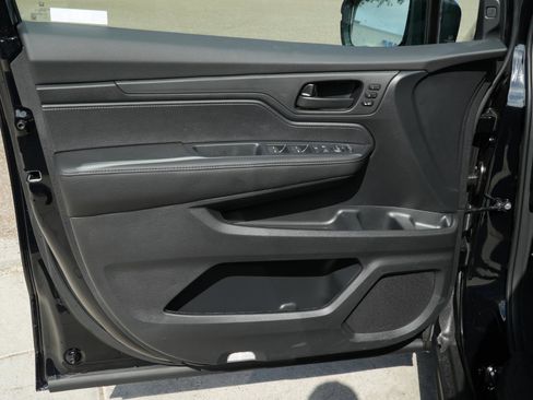 New 2026 Honda Odyssey EX-L image 13