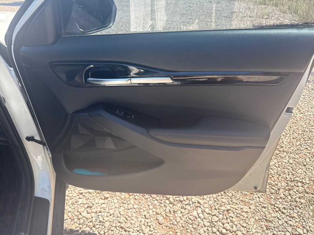 Used 2022 Kia Seltos S FWD image 16