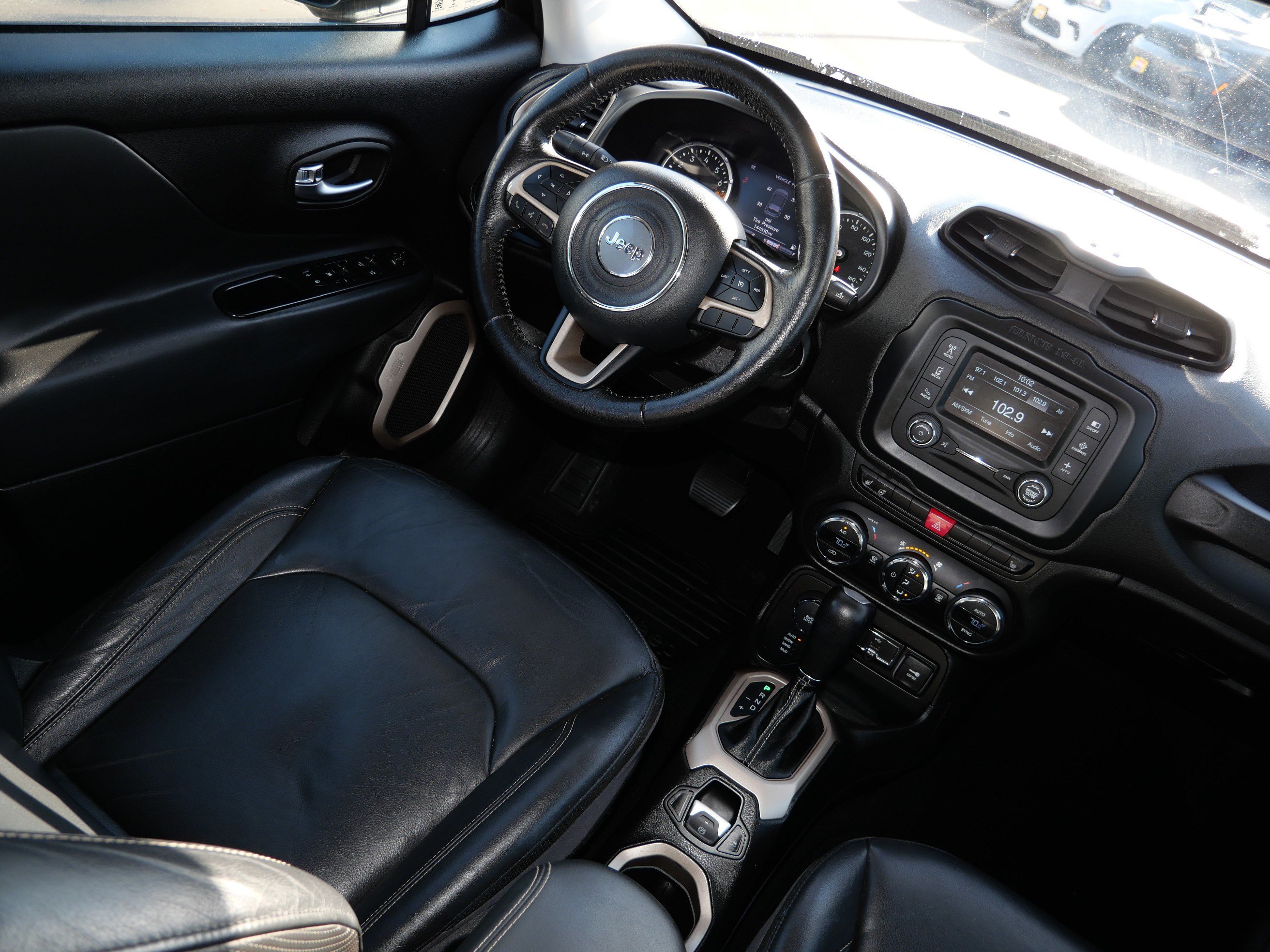 Used 2016 Jeep Renegade Limited AWD/4WD image 5
