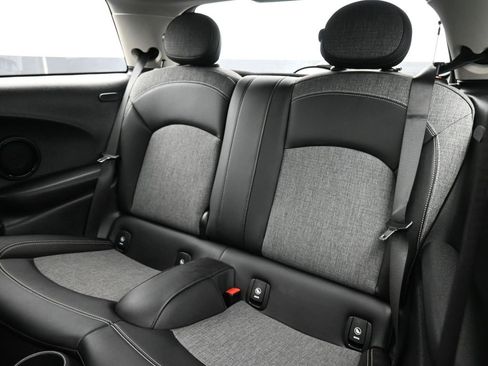 Used 2023 MINI Cooper S w/ Signature Upholstery Package image 20