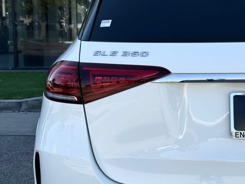 Used 2020 Mercedes-Benz GLE 350 4MATIC image 11