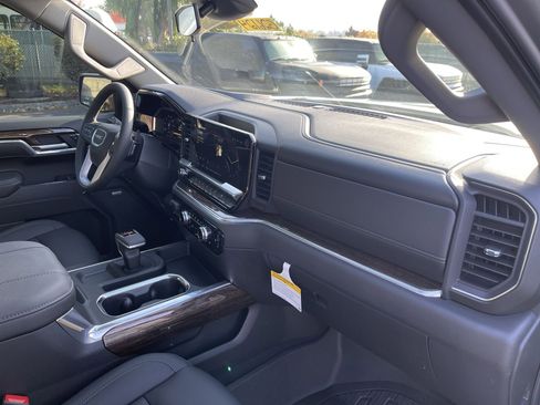 New 2026 GMC Sierra 1500 Elevation w/ Elevation Premium Package AWD/4WD image 65